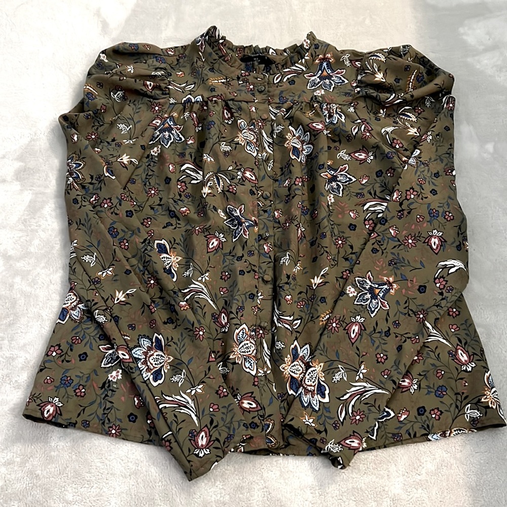 Rachel Zoe Long Sleeve Blouse | Green Floral | Poufy Sleeves | Size Small